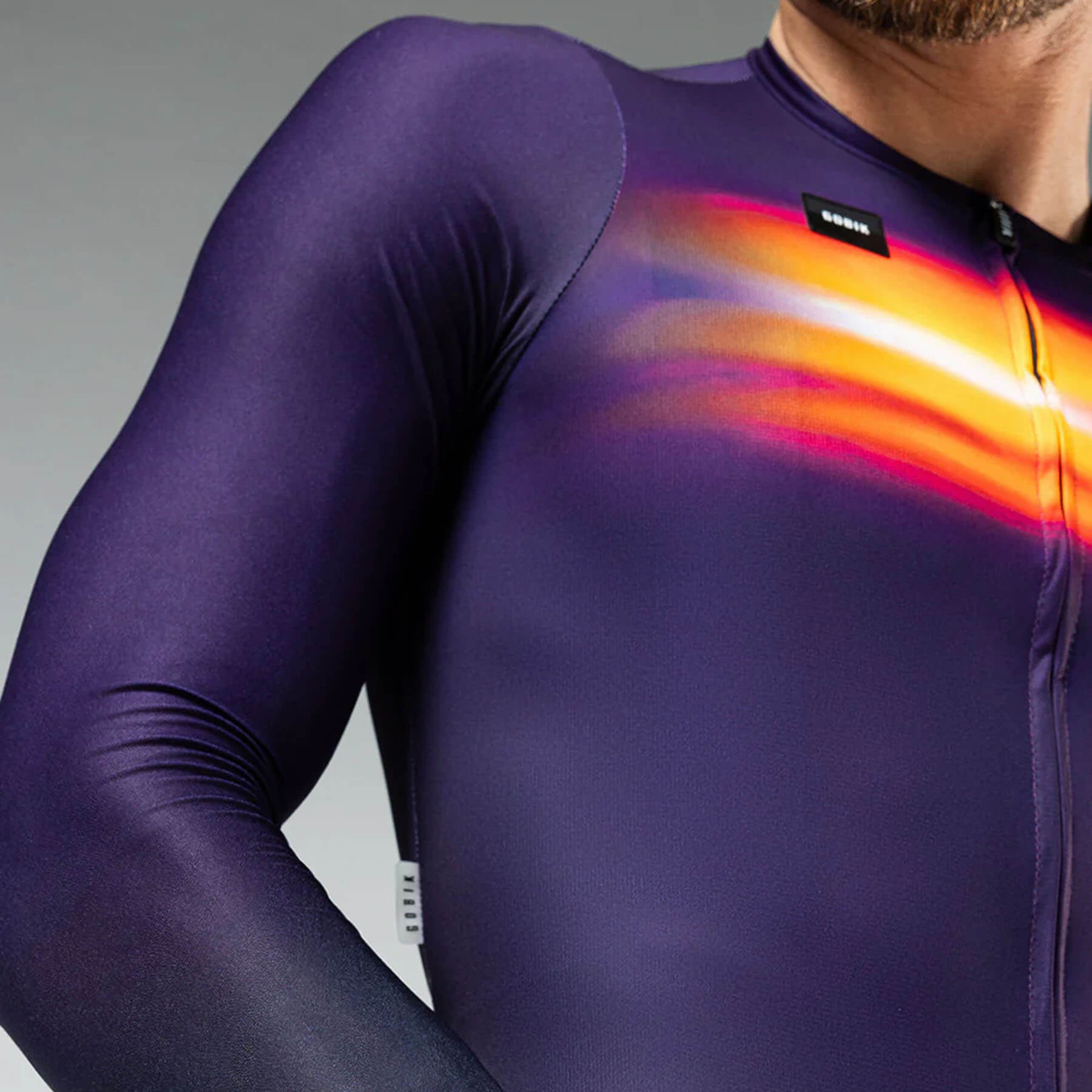 Close-up of the Nebula jersey's fabric and seamless structure for enhanced aerodynamics.